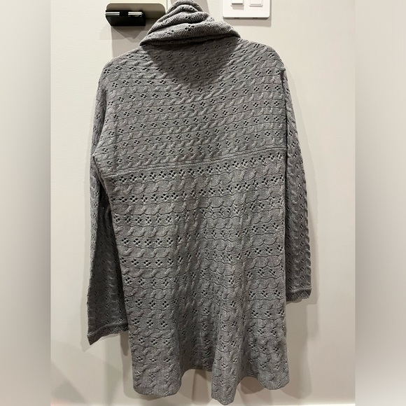 Grey Afghan Sweater - Picture 5 of 6